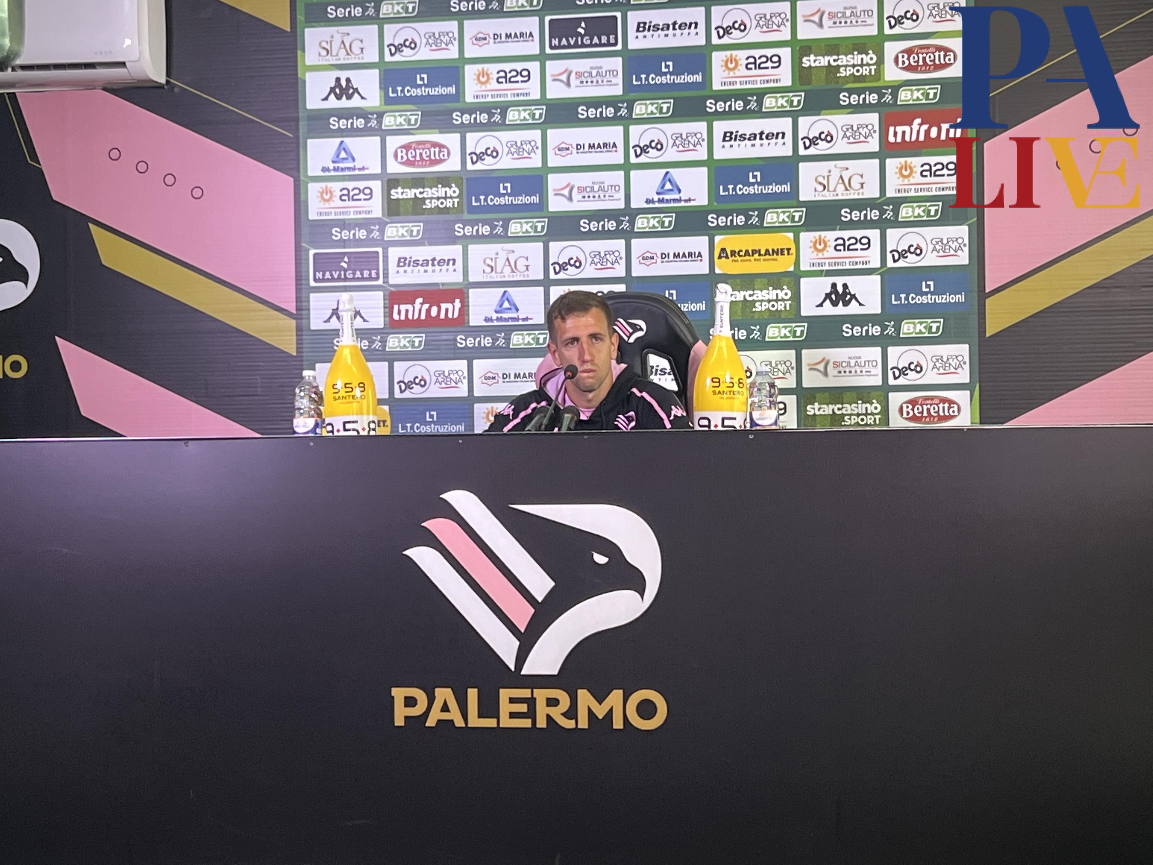 F6D580E9-C558-48D4-BF7F-51CD93197770