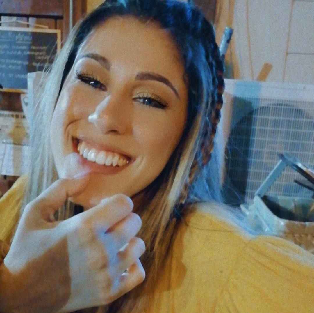 FC6EAC14-2961-4D89-BEF9-C5C5252C58B8