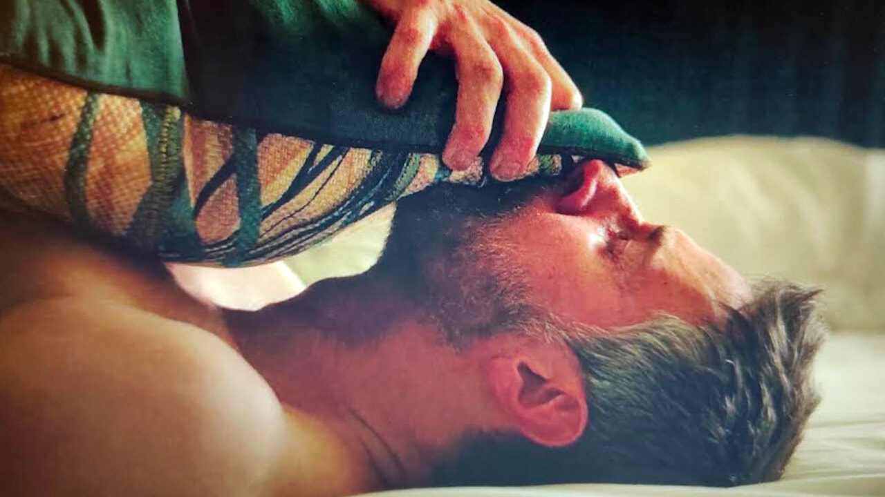 Ossessione scena cuscino