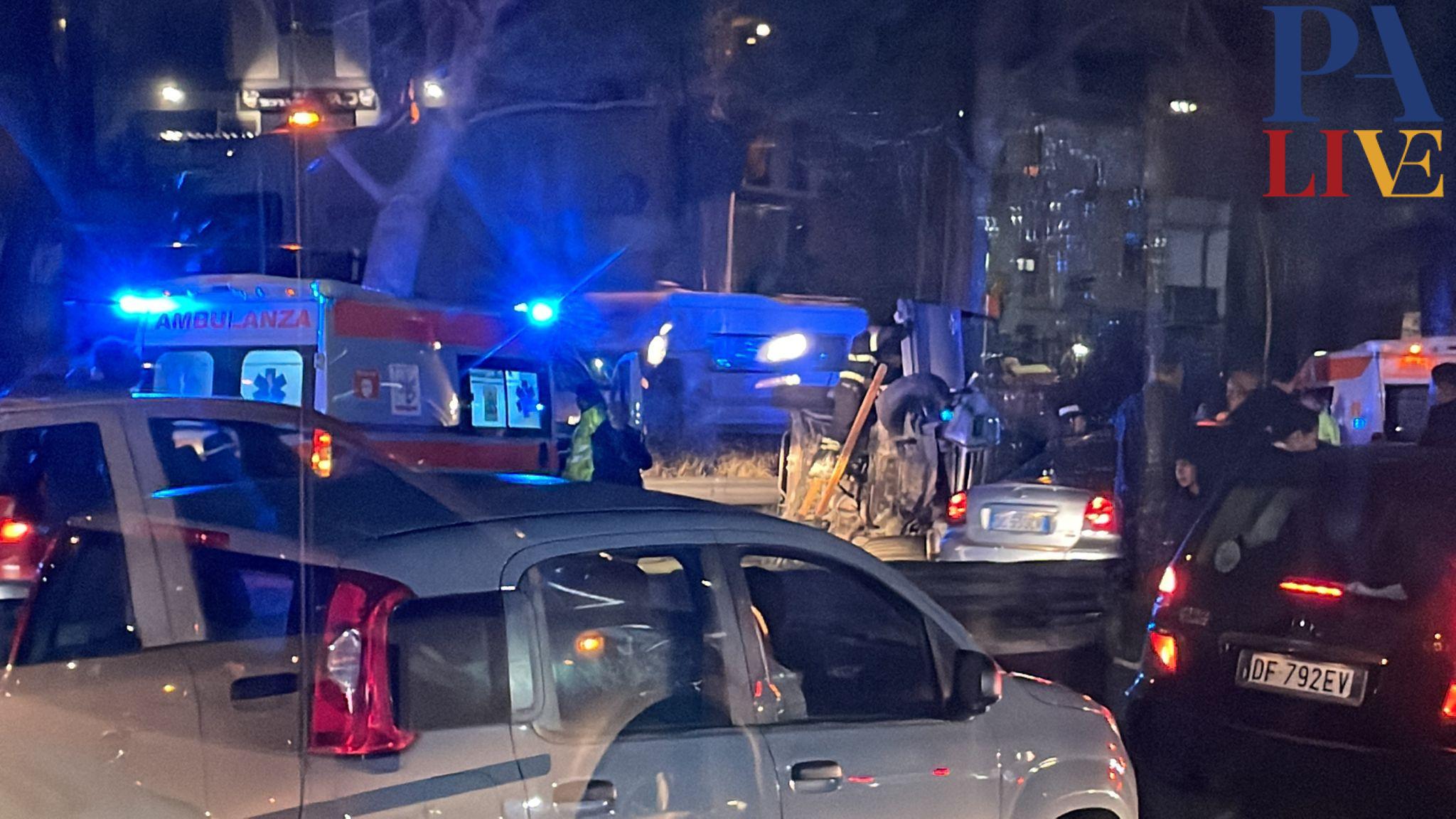incidente viale regione