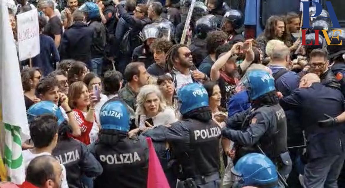 E76EAB43-F010-4683-BCCB-B015AFFB2E41