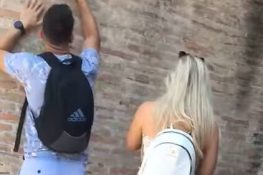 1B888BB7-0C12-4AC8-9688-C9E1AF5DDCCB