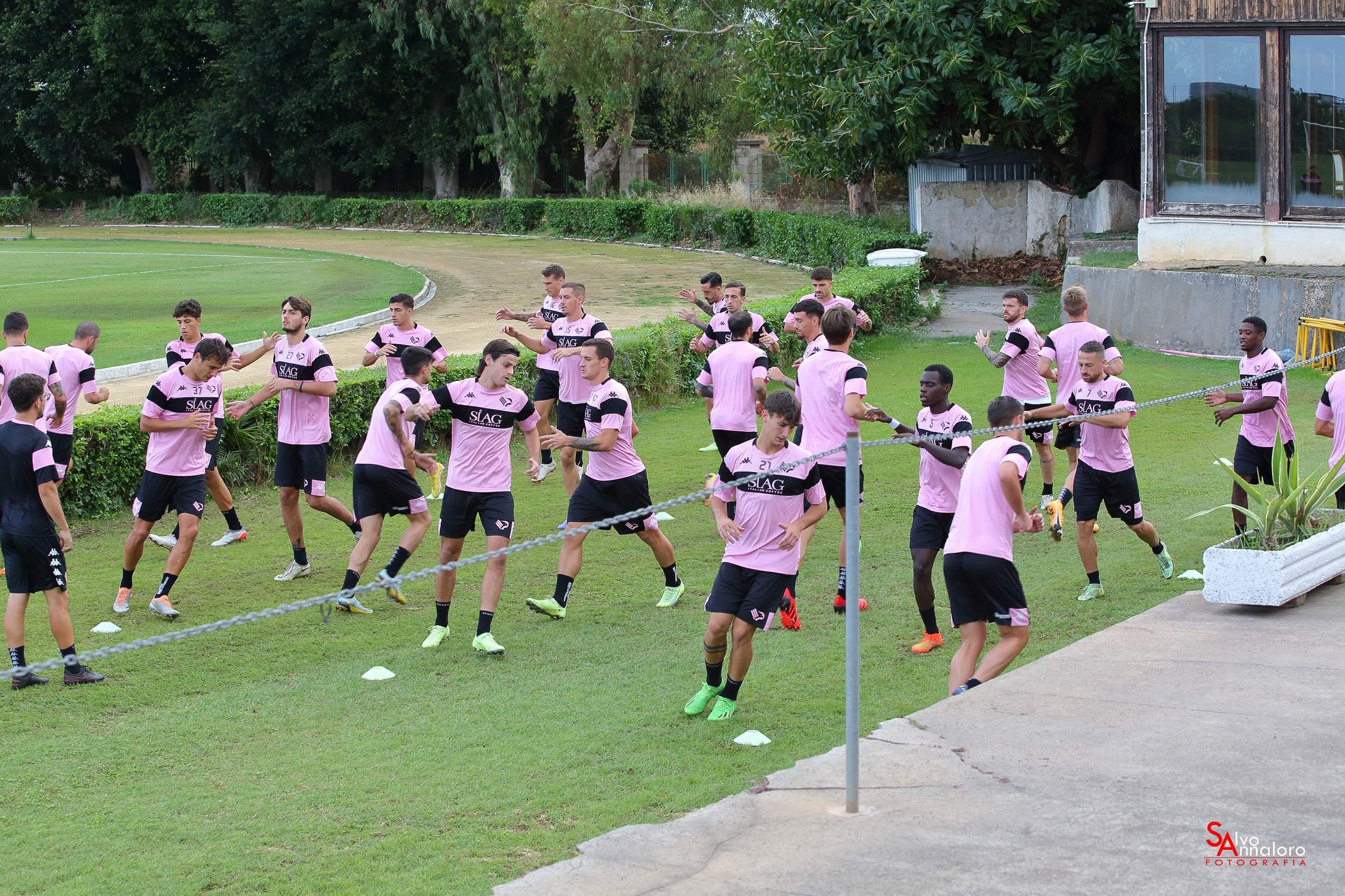 3FFD044B-5B6E-43AE-90D4-F2AC5569B97A