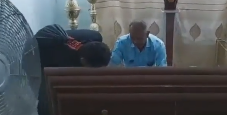 donna si risveglia nella bara