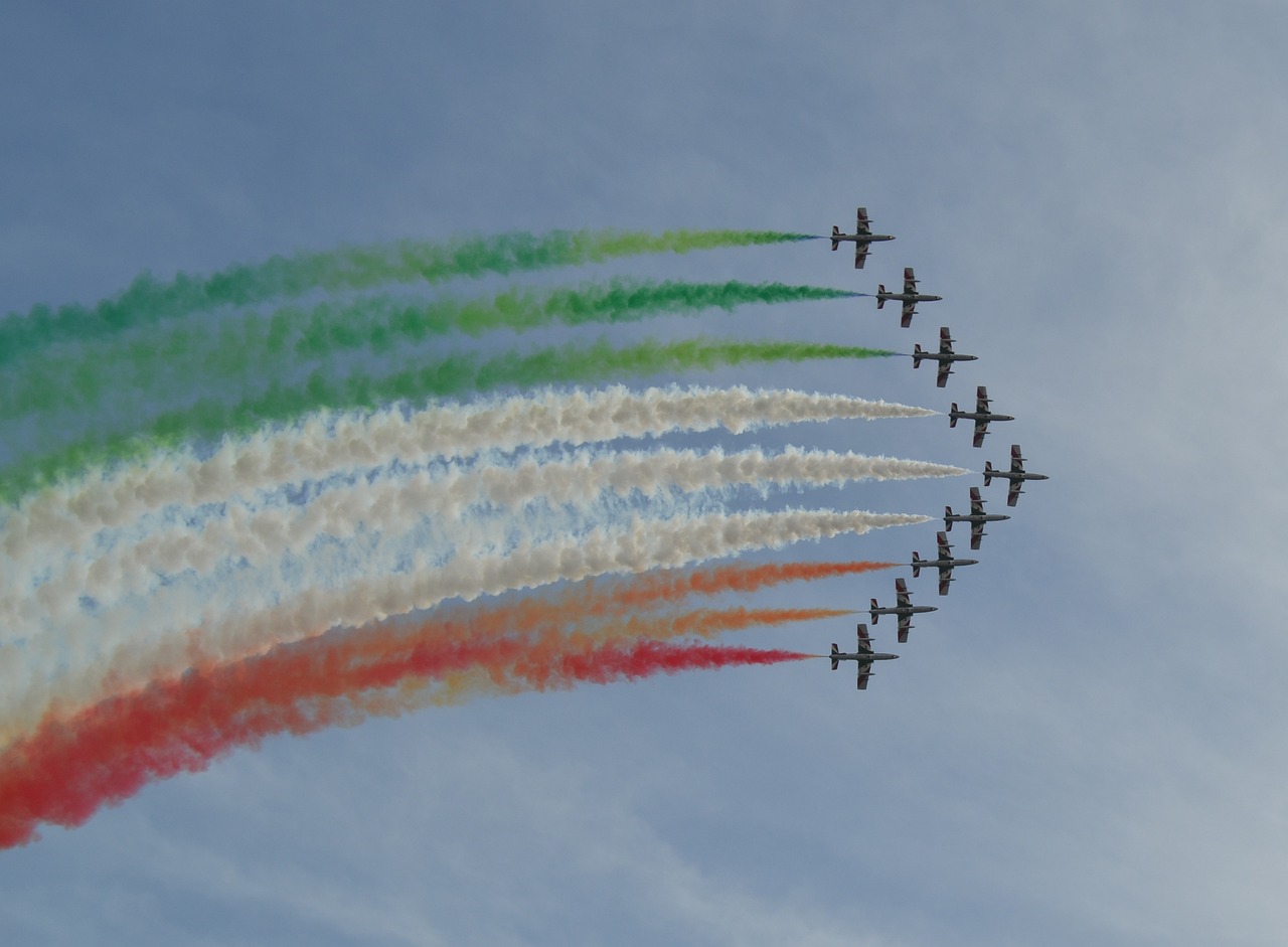 frecce-tricolori-1086816_1280
