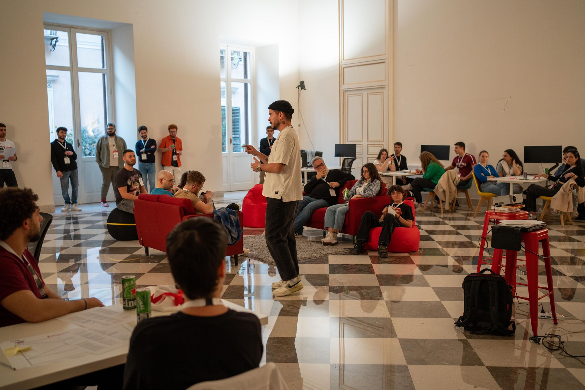 29300FB6-2AEC-4BF0-B5A9-2953203F08DD