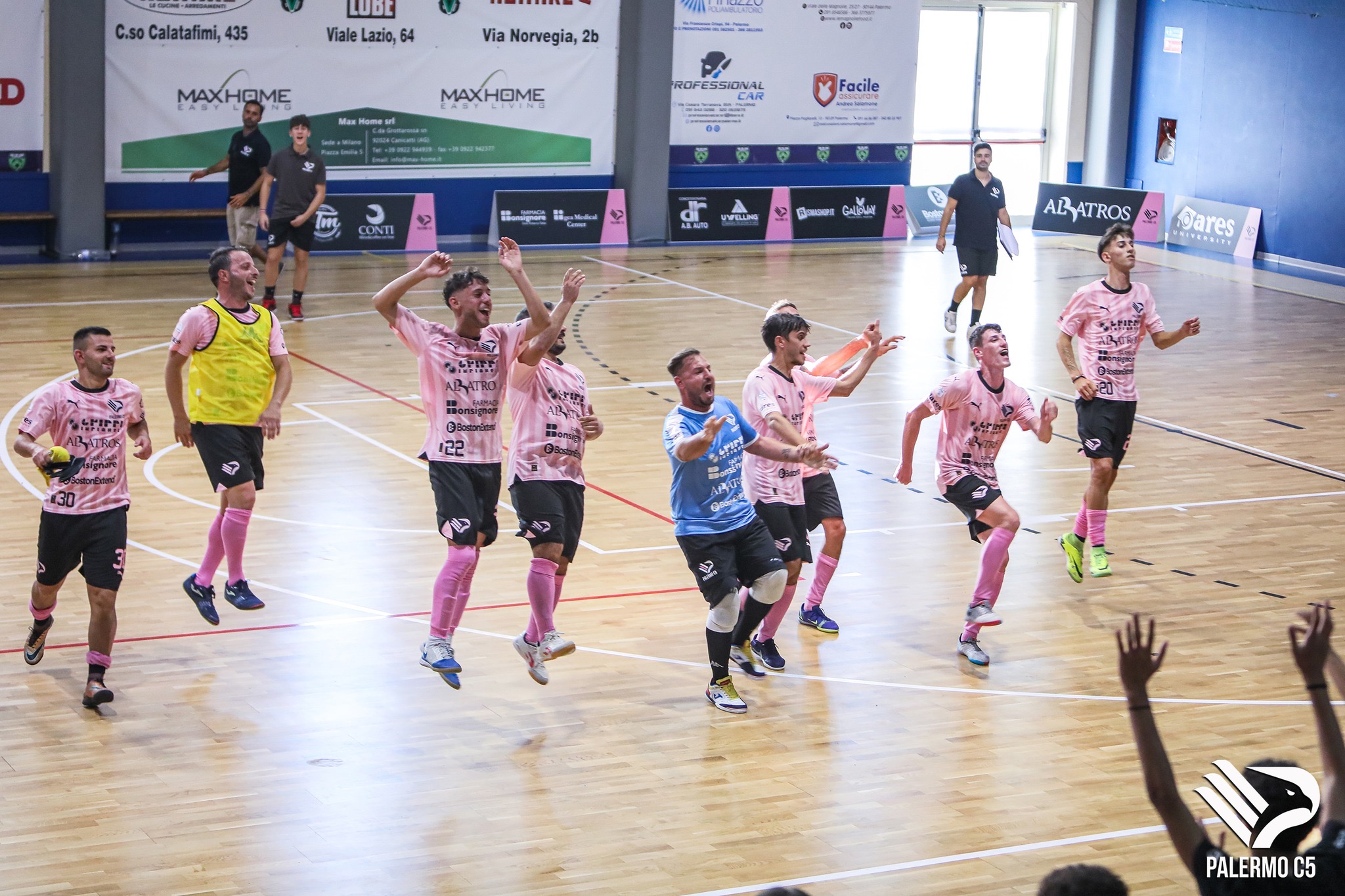 BBF7FAC3-073D-45A4-A82D-879234F9C73D