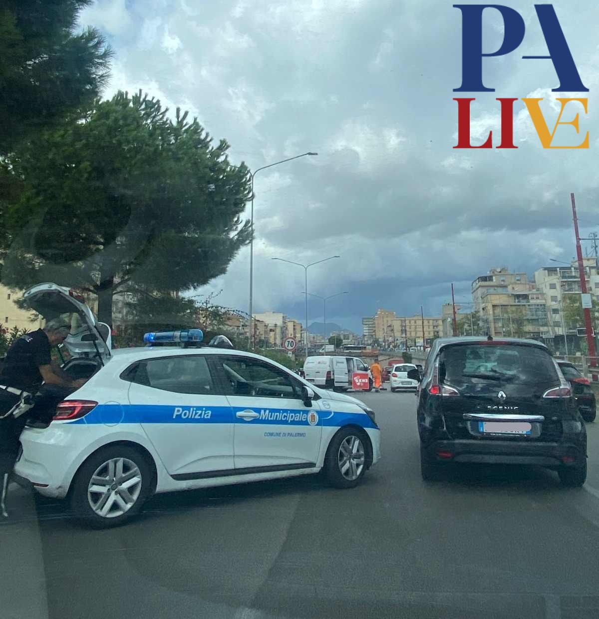 incidente viale regione siciliana