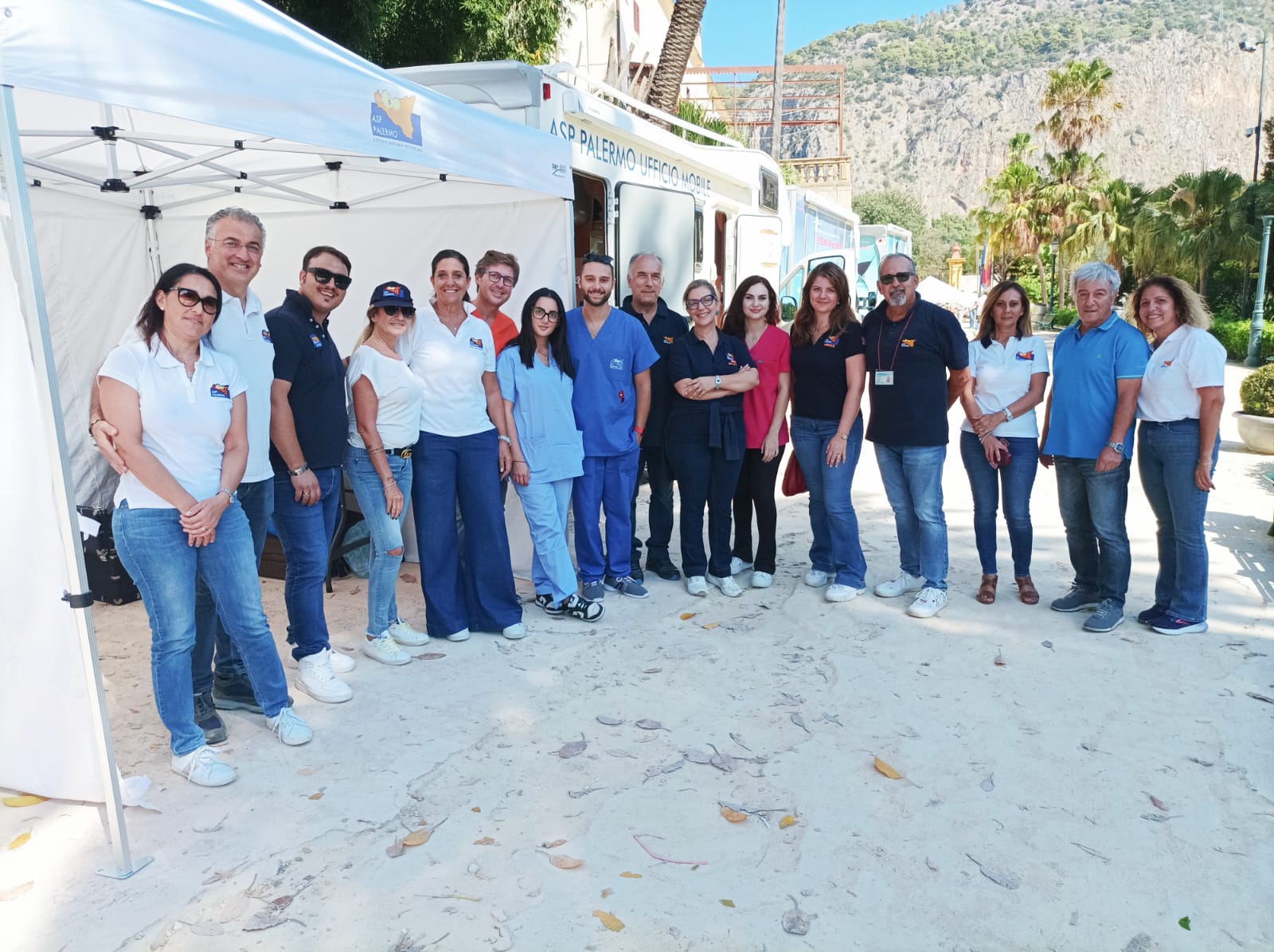 DFD9DAEF-77C5-477A-A3C7-867AA60316C0