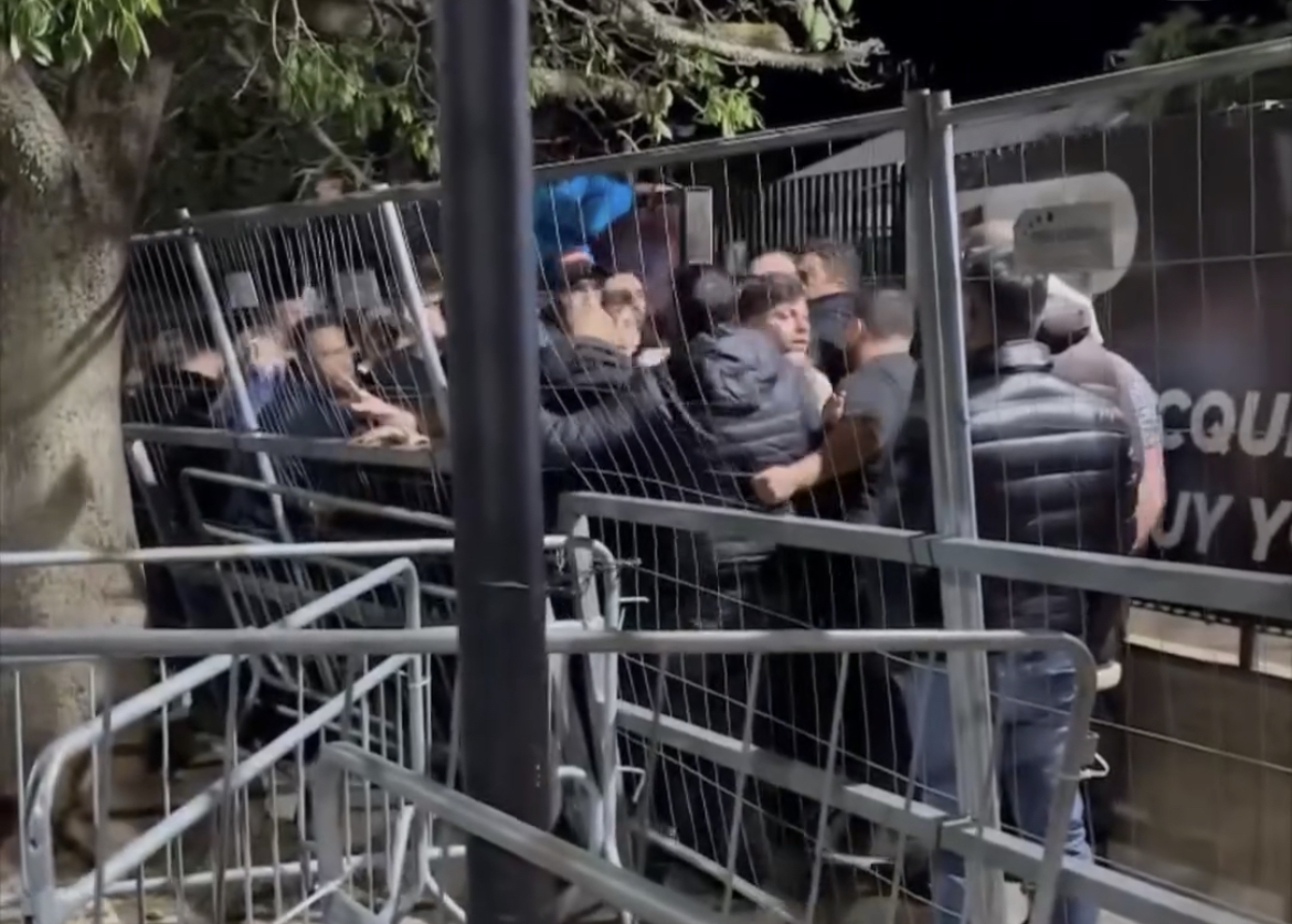 1A68E826-5B8D-4AA8-B95E-E5DD39C41E8B