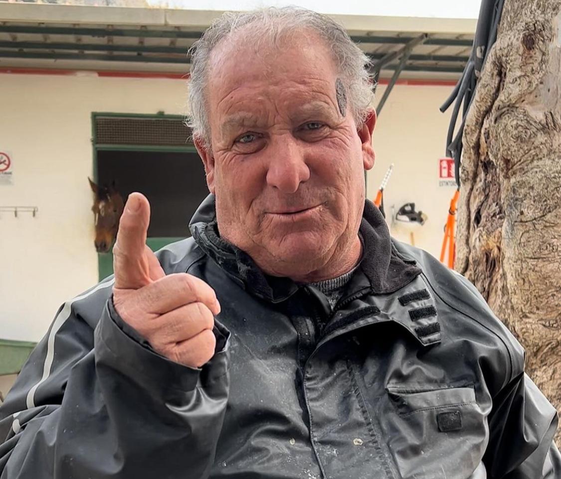 53342733-AE04-486D-A592-32E9E439155F