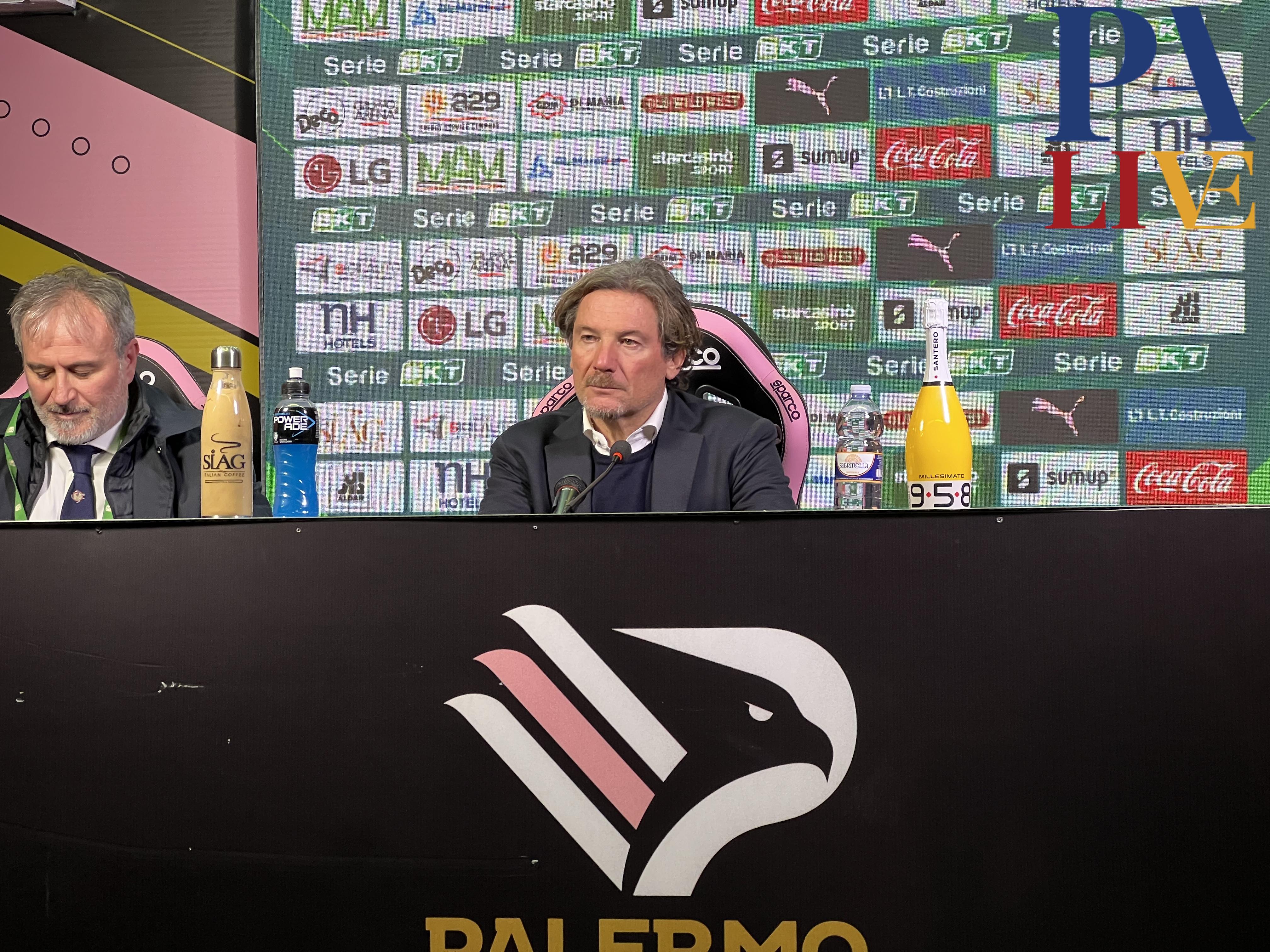 89104F0F-ABFB-4418-8887-978974528966