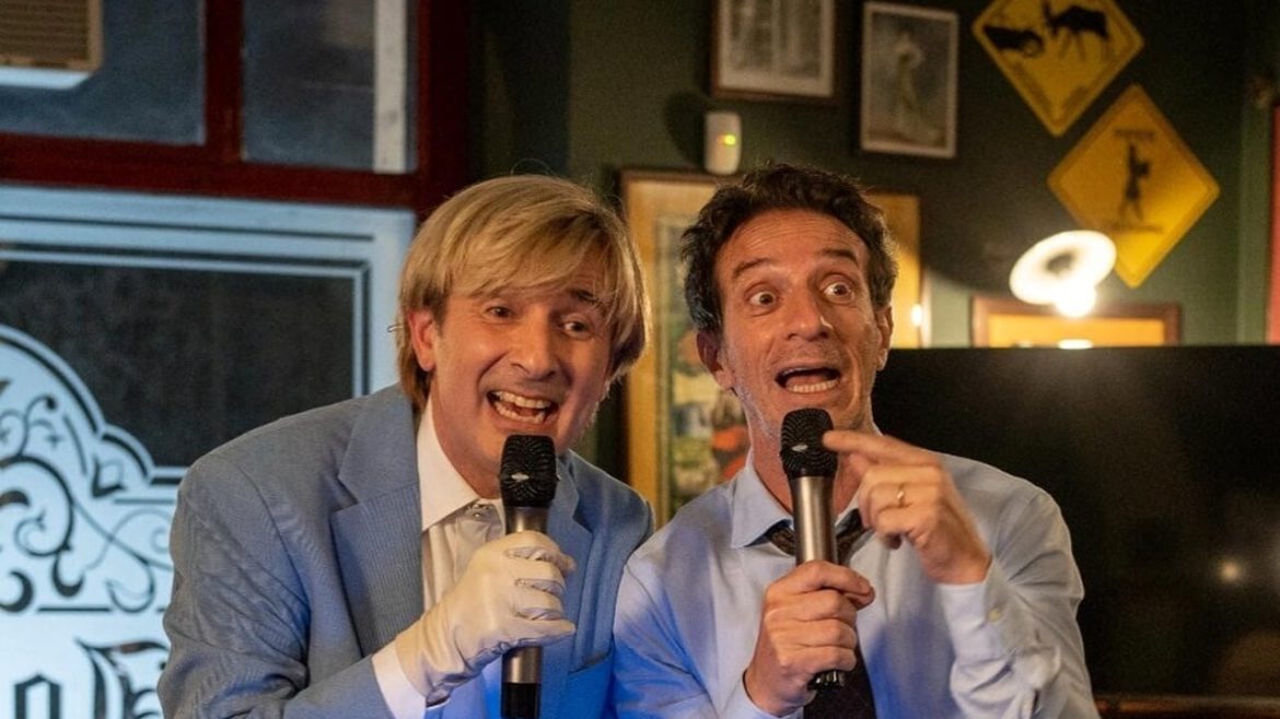 Santo-cielo-foto-Instagram-Ficarra-e-Picone