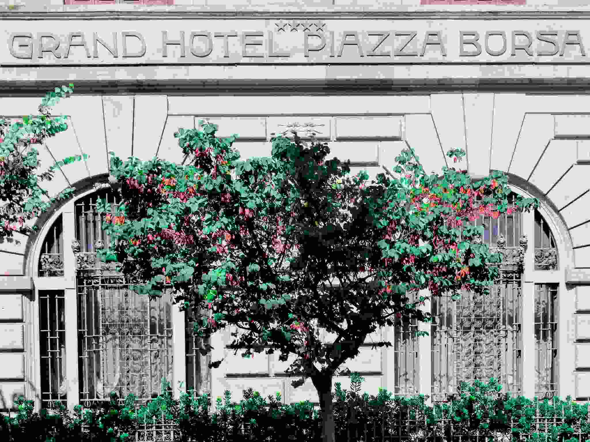 Grand Hotel Piazza Borsa-compressed