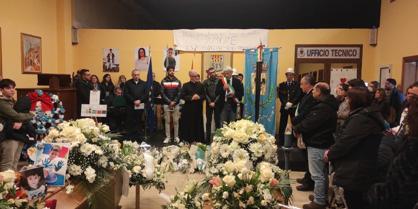 4E0BCC00-5380-44B9-A400-B0AC02B0524C