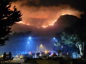 Castellammare del Golfo incendio