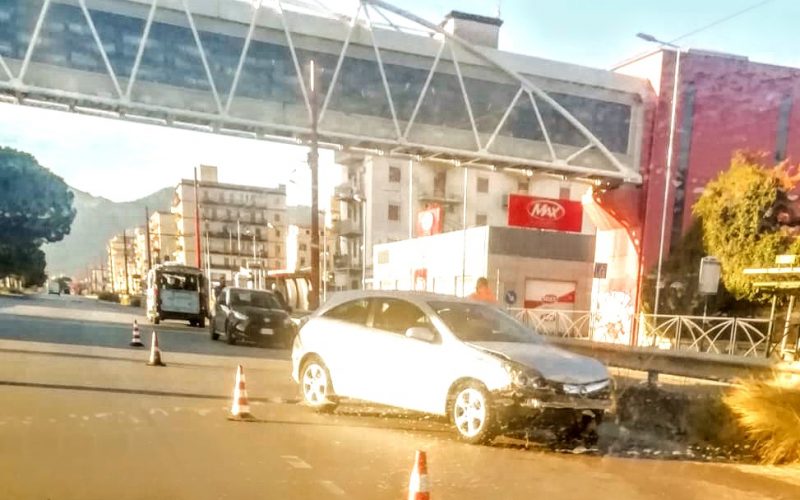 incidente_viale regione