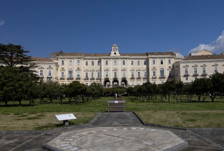 Palazzo Reale sito a Portici in provincia di Napoli - foto Depositphotos - PalermoLive.it
