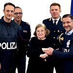 “Suo figlio ha investito due persone”, finto carabiniere truffa un’anziana a Palermo: denunciato