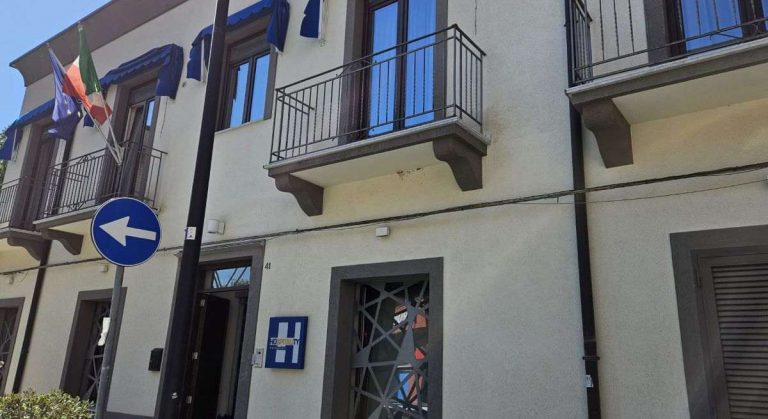 Hospital Hotel-compressed