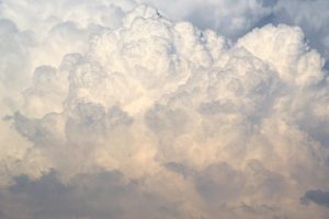 clouds-1631078_1280-compressed