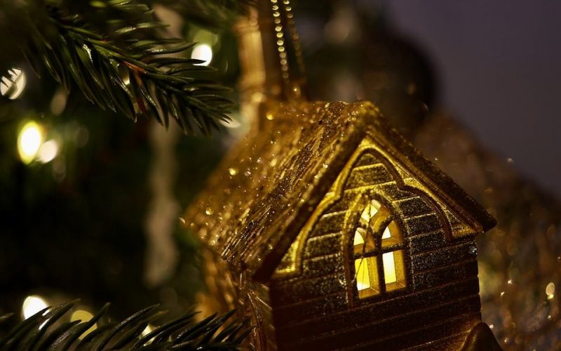 christmas-6896107_960_720-compressed