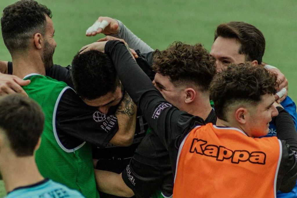 C7DF39ED-17C0-4191-A374-61B6F3E472E0-compressed