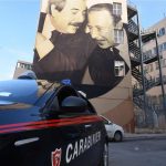 Rubava portafogli e carte di credito, ladra seriale beccata a Palermo: si nascondeva in un garage