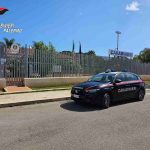 Palermo, furto con spaccata in un supermercato: auto usata come ariete, rubata cassaforte