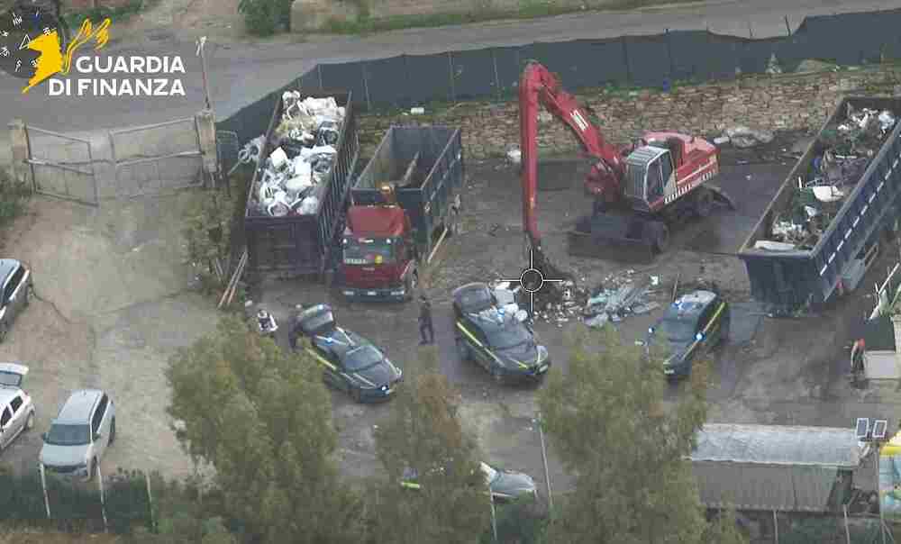 traffico illecito rifiuti caltanissetta