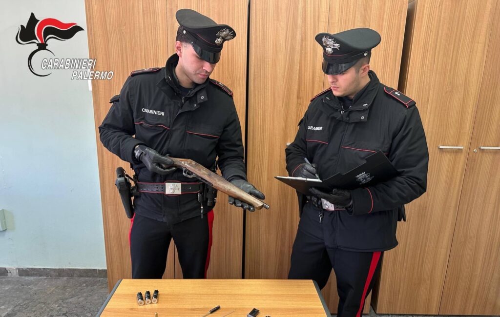 Carabinieri sequestro fucile Monreale