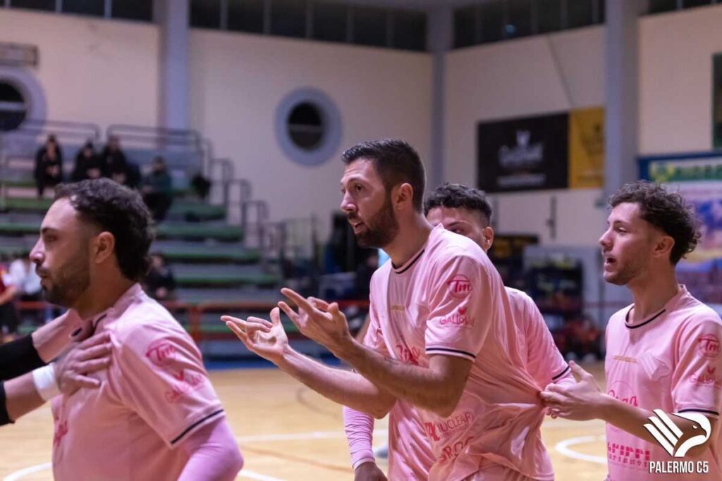 Miranda esultanza Palermo C5 (1) (1)