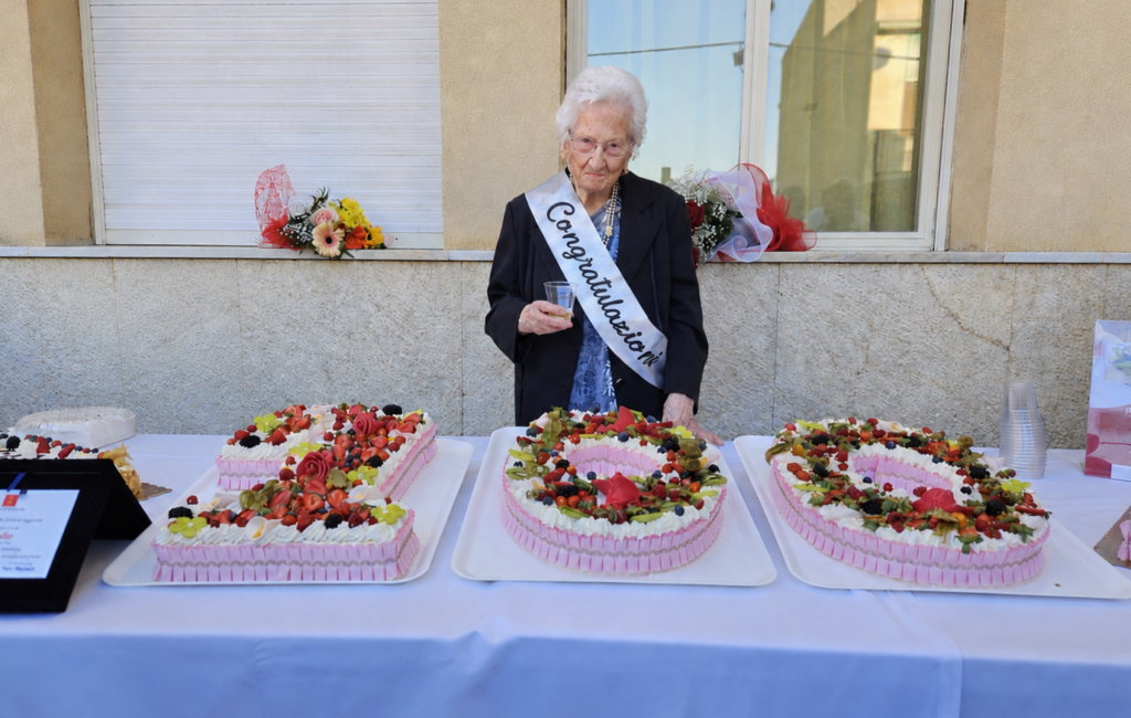 Nonna Rosina - 100 anni - via Aloi