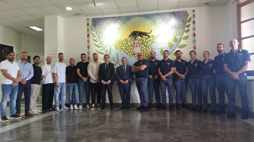 palermo polizia falsomiele