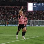 Il Palermo non si ferma più, 3-1 alla Samp e primo posto in solitaria